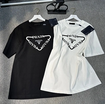 Футболки Женские Prada 11934970