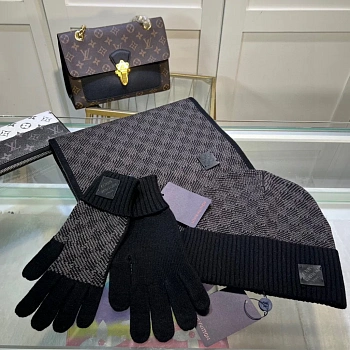 Головные Уборы Louis Vuitton 823947