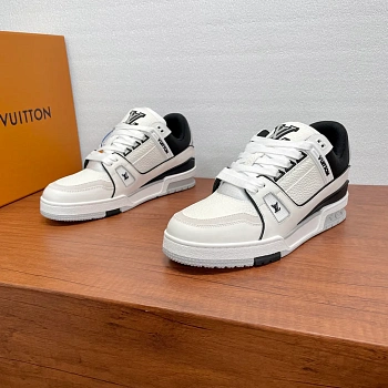 Кроссовки Мужские Louis Vuitton 11877599