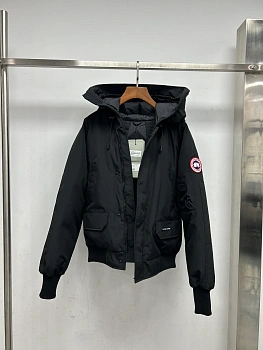 Куртки И Пуховики Женские Canada Goose 901401