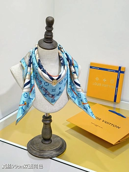 Текстиль Louis Vuitton 12918520