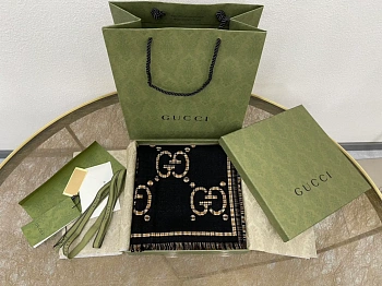 Шарфы Gucci 210179