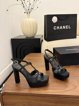 Босоножки Женские Chanel 12587737