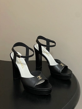 Босоножки Женские Chanel 13343873