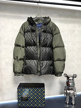 Куртки И Пуховики Мужские Louis Vuitton 1264252