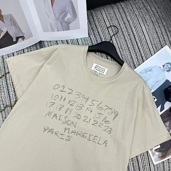 Футболки Женские Maison Margiela 11897964