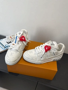 Кроссовки Женские Louis Vuitton 1452089