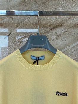 Футболки Женские Prada 13210153