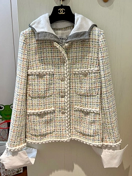 Куртки И Пуховики Женские Chanel 21766