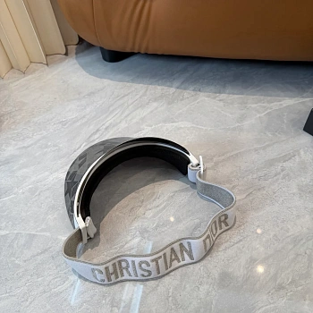 Головные Уборы Christian Dior 13294384