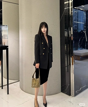 Куртки И Пуховики Женские Saint Laurent 762735