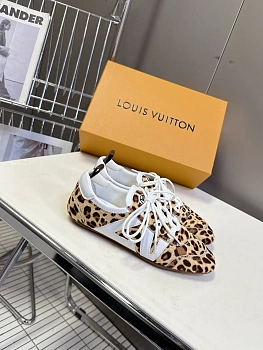 Кроссовки Женские Louis Vuitton 1480755