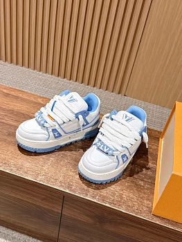 Кроссовки Женские Louis Vuitton 4269600