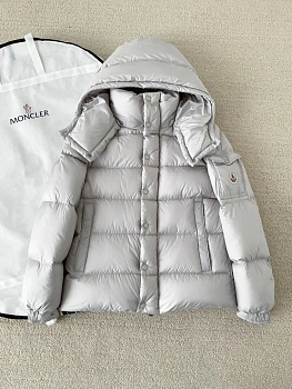 Куртки И Пуховики Мужские Moncler 441271