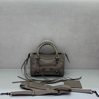 Классические Сумки Женские Balenciaga 13552700