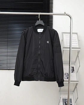 Куртки И Пуховики Мужские Calvin Klein 11109229