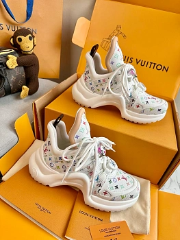 Кроссовки Женские Louis Vuitton 23228