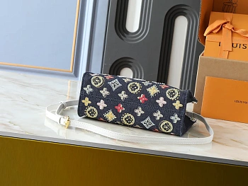 Сумки На Ремне Женские Louis Vuitton 71263
