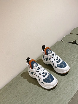 Кроссовки Женские Louis Vuitton 10840497