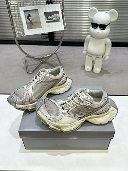 Кроссовки Женские Balenciaga 2273530