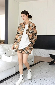 Рубашки Женские Burberry 11358113