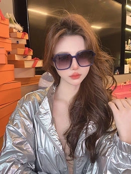 Очки Miu Miu 25748