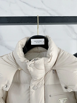 Куртки И Пуховики Женские Prada 1283065