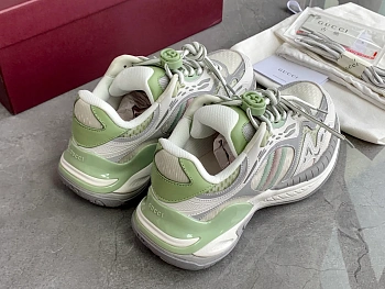 Кроссовки Женские Gucci 173456