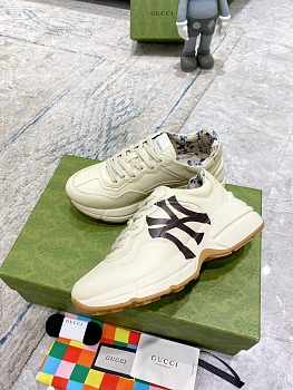 Кроссовки Женские Gucci 375831
