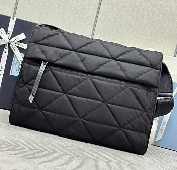 Сумки На Ремне Женские Prada 11682054