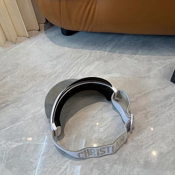 Головные Уборы Christian Dior 13294395