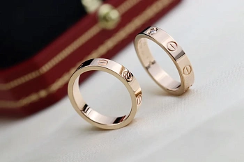 Бижутерия Cartier 11704568