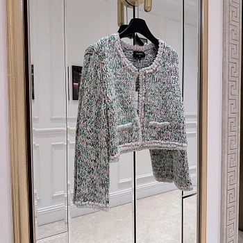 Куртки И Пуховики Женские Chanel 273471