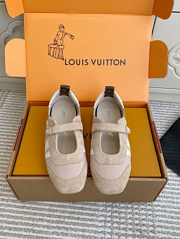 Кроссовки Женские Louis Vuitton 11304084