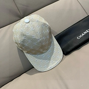 Головные Уборы Chanel 11362260
