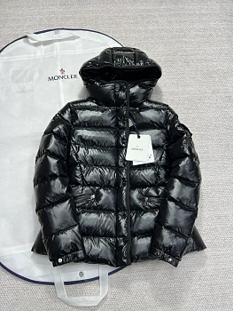 Куртки Женские Moncler 106653