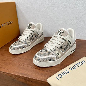 Кроссовки Женские Louis Vuitton 1894765