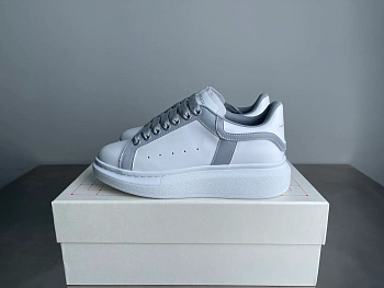 Кроссовки Женские Alexander Mcqueen 5058363