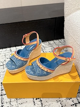 Босоножки Женские Louis Vuitton 50083