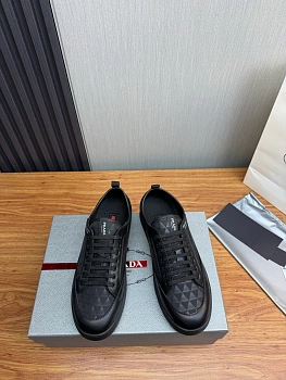 Кроссовки Мужские Prada 13537323