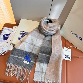 Шарфы Burberry 4549945