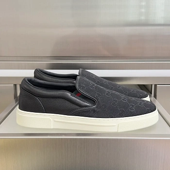 Кроссовки Мужские Gucci 13300436