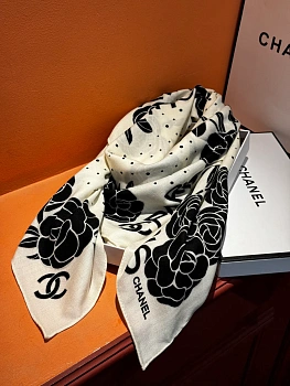 Платки Chanel 10807114