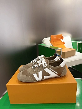 Кроссовки Женские Louis Vuitton 9632232