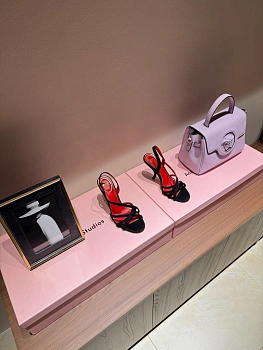 Босоножки Женские Valentino 655680