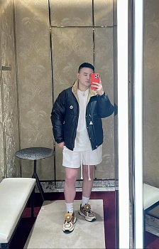 Куртки И Пуховики Мужские Moncler 723437