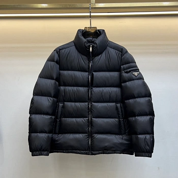 Куртки И Пуховики Женские Prada 844144