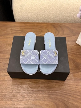 Сандалии Женские Chanel 11559220
