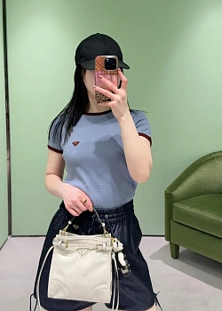 Футболки Женские Prada 11814290