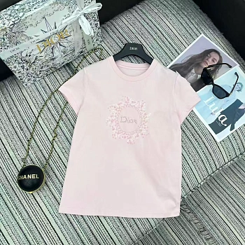 Футболки Женские Christian Dior 11530540